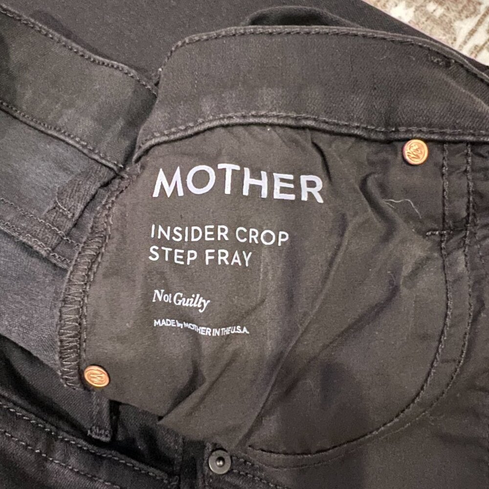 MOTHER The Insider Crop Step Fray Jeans Not Guilty Black Wash Size 27 - Picture 9 of 11